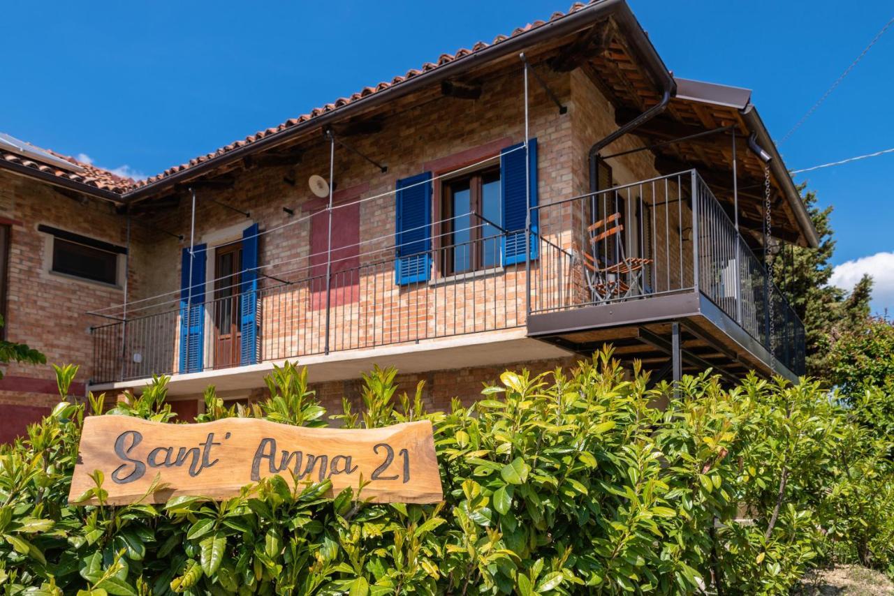 B&B Sant'Anna 21 Monforte dʼAlba Exteriér fotografie
