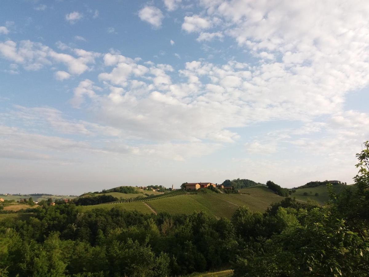 B&B Sant'Anna 21 Monforte dʼAlba Exteriér fotografie