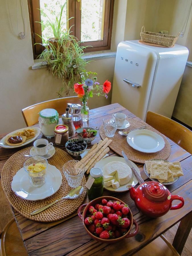 B&B Sant'Anna 21 Monforte dʼAlba Exteriér fotografie