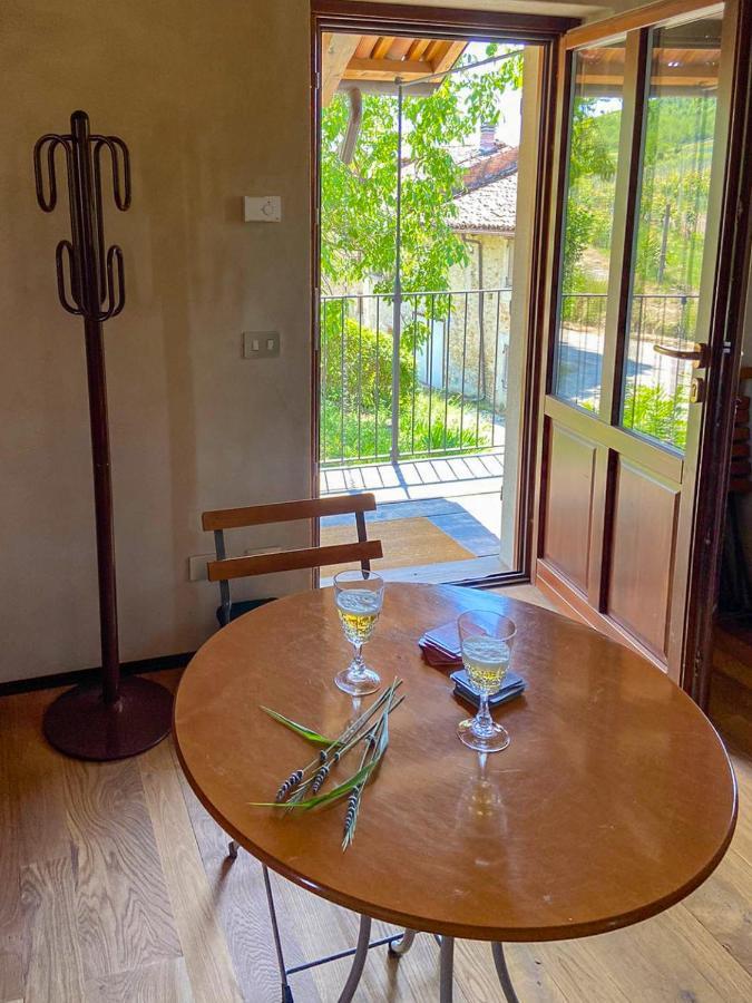 B&B Sant'Anna 21 Monforte dʼAlba Exteriér fotografie